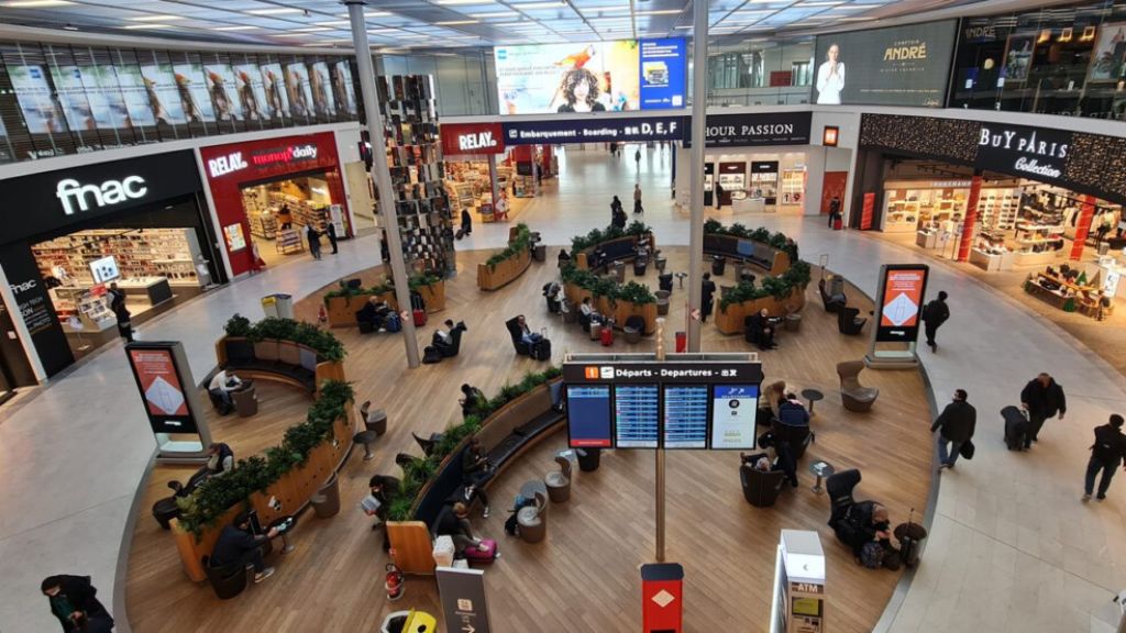 Royal Air Maroc Airlines ORY Terminal