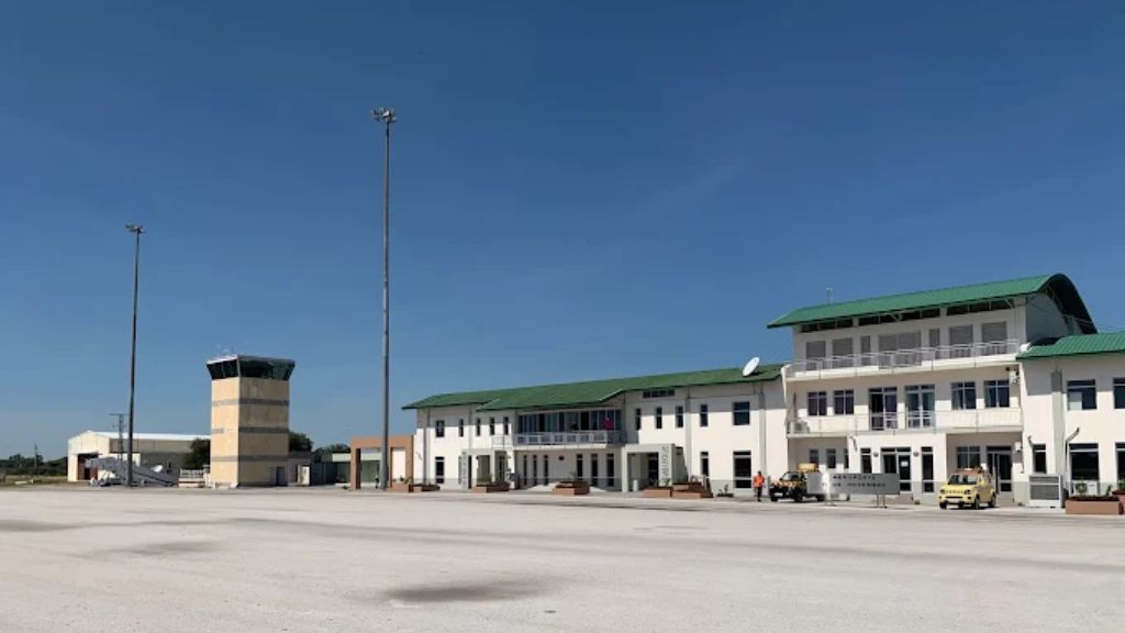 TAAG Angola Airlines VPE Terminal