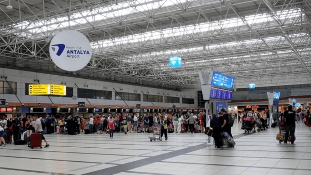 Tailwind Airlines AYT Terminal – Antalya Airport