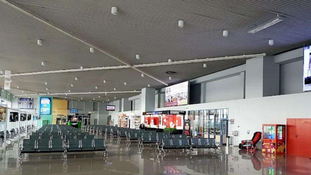 Yakutia Airlines YKS Terminal